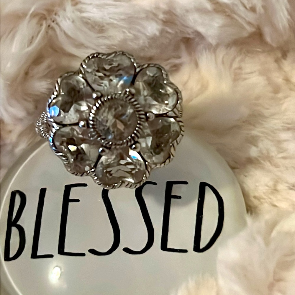 Judith Ripka flower ring size 9